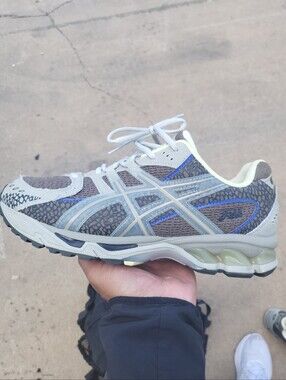 Asics Gel Nimbus 18 East (RARE)